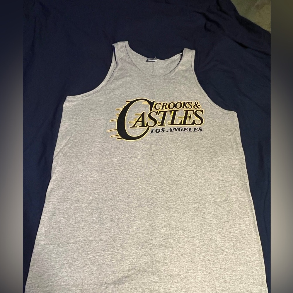 Crooks and castles tank top